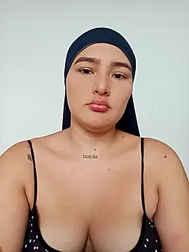 Snapshot of Celeste_camila18 chatting on November 2025 02:31:02 PM Celeste camila18 online show from November 2025 02:31:02 PM