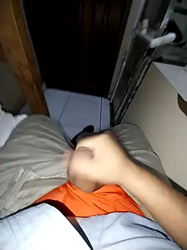 Whiper2024 online show from February 2026 06:28:02 PM