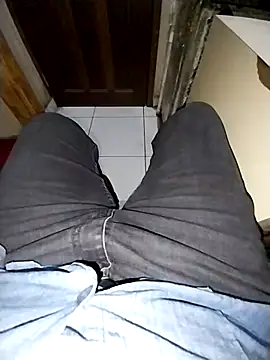 Whiper2024 online show from May 2026 06:03:01 PM