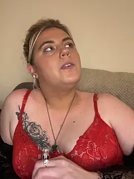 Blondiee3088 online show from January 2025 04:33:02 PM