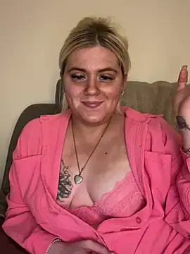 Blondiee3088 online show from January 2025 12:49:01 AM