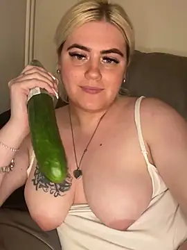 Blondiee3088 online show from December 2024 12:59:02 AM