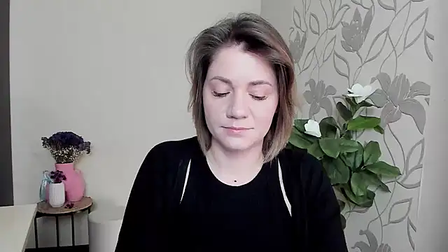 MariaSttone online show from March 2025 01:57:02 PM