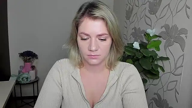MariaSttone online show from October 2025 03:35:02 PM