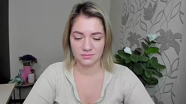 MariaSttone online show from October 2025 09:39:02 AM