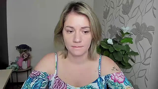 MariaSttone online show from September 2025 09:48:02 AM
