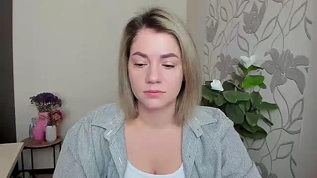 MariaSttone online show from September 2025 07:37:02 AM