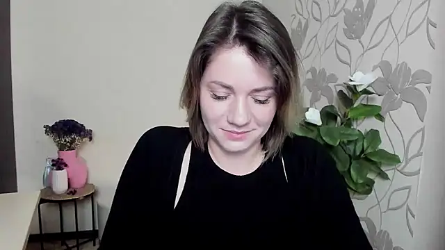 MariaSttone online show from March 2025 05:00:02 PM