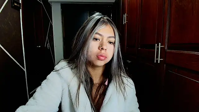 AntonellaRosee  online show from March 2025 11:44:02 AM