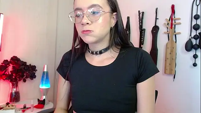 Alisson Beckett online show from April 2026 11:30:02 PM