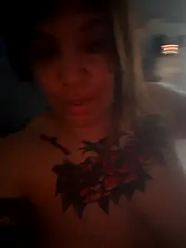 Snapshot of Naturalmenteyoo chatting on September 2025 03:56:01 AM Naturalmenteyoo online show from September 2025 03:56:01 AM