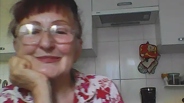 Snapshot of TanyaSweet634 chatting on July 2026 05:18:01 AM TanyaSweet634 online show from July 2026 05:18:01 AM