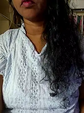 Snapshot of Bangarupapa chatting on May 2026 05:41:02 PM Bangarupapa online show from May 2026 05:41:02 PM