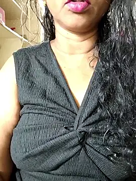 Snapshot of Bangarupapa chatting on May 2026 01:57:01 PM Bangarupapa online show from May 2026 01:57:01 PM
