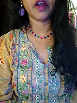 Snapshot of Bangarupapa chatting on June 2026 02:24:02 AM Bangarupapa online show from June 2026 02:24:02 AM