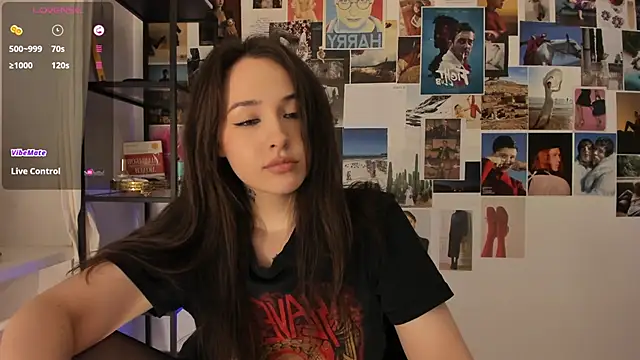 MonicaRocket online show from January 2025 04:06:01 PM