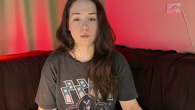 MonicaRocket online show from September 2025 12:23:01 PM