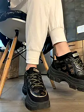 FeetVibe online show from December 2025 08:13:02 AM