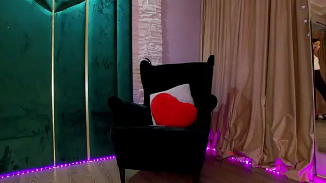 FeetVibe online show from May 2026 04:54:02 AM