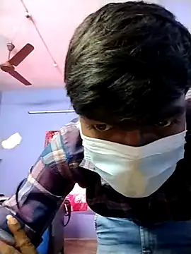 Tamilandteluguboy14 online show from November 2025 09:30:01 AM