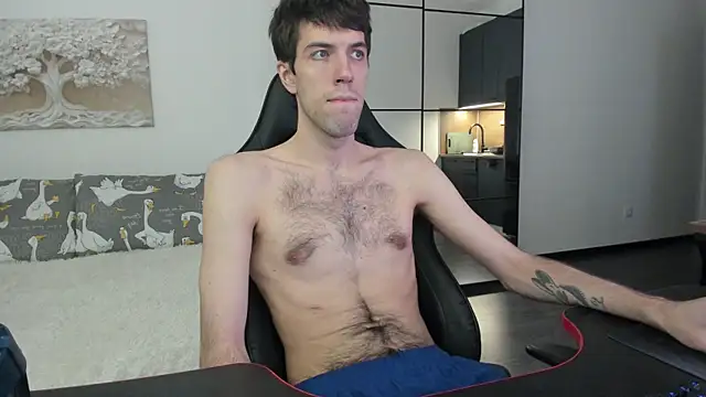 Snapshot of White_Dylan chatting on November 2025 05:35:01 PM White Dylan online show from November 2025 05:35:01 PM