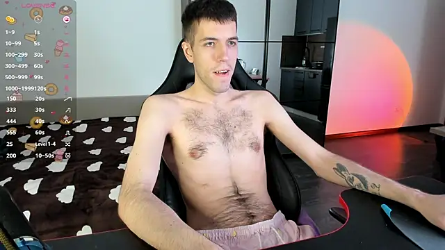White Dylan online show from March 2025 04:49:02 AM