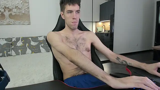 Snapshot of White_Dylan chatting on December 2025 06:17:02 AM White Dylan online show from December 2025 06:17:02 AM