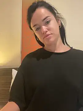 English-Chloe96 online show from November 2025 05:34:02 AM