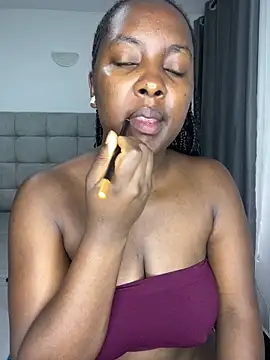 prettiepearl online show from September 2025 05:58:01 AM