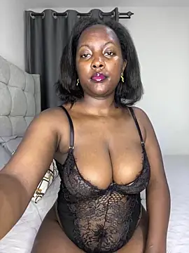 Snapshot of prettiepearl chatting on November 2025 12:03:02 AM prettiepearl online show from November 2025 12:03:02 AM