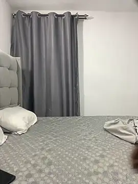 prettiepearl online show from February 2026 12:22:01 AM