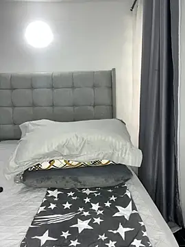 prettiepearl online show from February 2026 01:55:02 PM