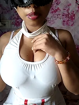 sandy naughty online show from April 2026 04:10:02 AM