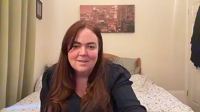 Snapshot of curvy-milf-abbie chatting on February 2025 12:01:02 PM curvy-milf-abbie online show from February 2025 12:01:02 PM