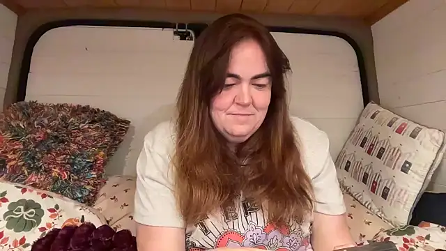 curvy-milf-abbie online show from November 2025 07:03:01 PM