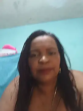Snapshot of _violetta_- chatting on July 2026 02:47:02 PM violetta - online show from July 2026 02:47:02 PM