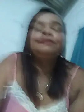Snapshot of _violetta_- chatting on June 2026 01:58:02 AM violetta - online show from June 2026 01:58:02 AM