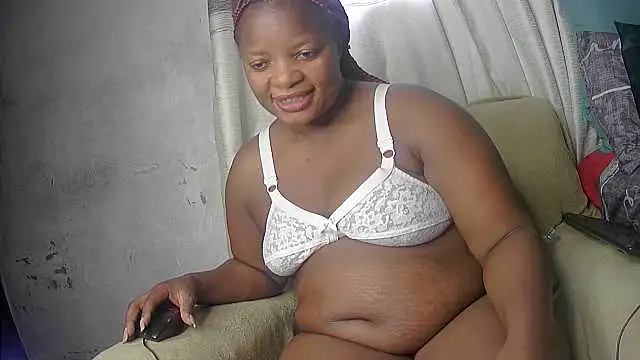 Snapshot of Sexyebonyxxx87 chatting on March 2025 06:48:02 AM Sexyebonyxxx87 online show from March 2025 06:48:02 AM