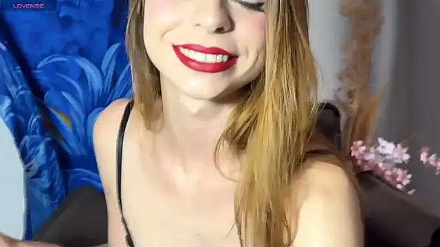 RuivaRaposinha online show from December 2025 08:34:02 PM