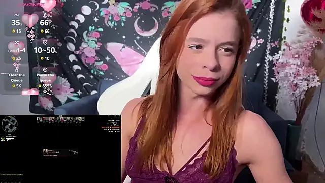 Snapshot of RuivaRaposinha chatting on March 2025 09:13:01 PM RuivaRaposinha online show from March 2025 09:13:01 PM