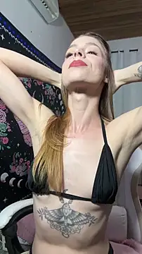 RuivaRaposinha online show from November 2025 10:35:02 PM