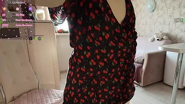 MilfeaN online show from December 2025 09:26:01 AM