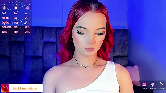 Liittle foxxxy online show from March 2025 06:17:02 AM