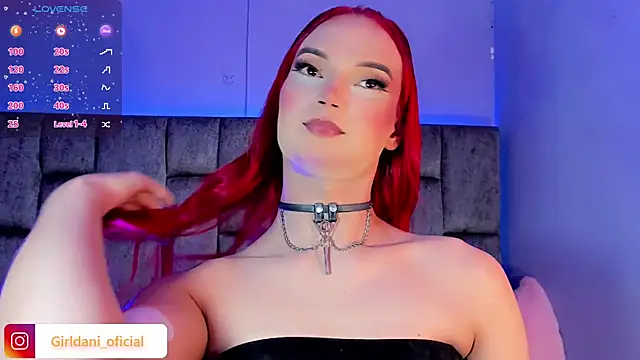 Liittle foxxxy online show from February 2025 06:21:01 PM