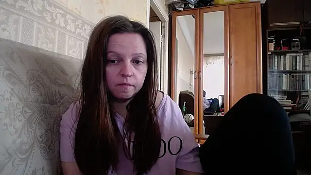 Snapshot of CatMelissa chatting on December 2024 09:01:01 AM CatMelissa online show from December 2024 09:01:01 AM