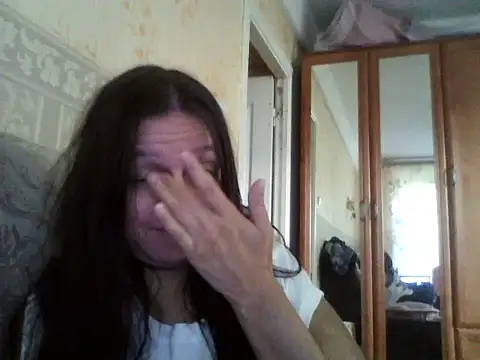 Snapshot of CatMelissa chatting on October 2025 10:50:01 AM CatMelissa online show from October 2025 10:50:01 AM