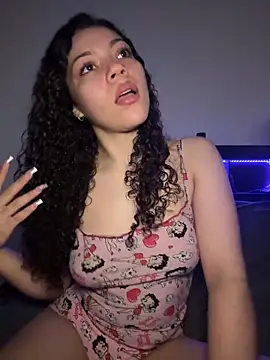 ladylavish online show from December 2025 04:06:02 AM