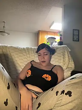 ladylavish online show from February 2026 05:07:02 AM