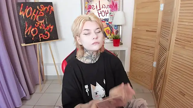 Snapshot of mekurisu chatting on December 2025 03:05:01 AM mekurisu online show from December 2025 03:05:01 AM