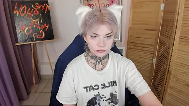 Snapshot of mekurisu chatting on January 2026 01:20:02 AM mekurisu online show from January 2026 01:20:02 AM